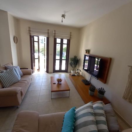 Helios Heights Spirits, Aphrodite Hills Golf Resort Kouklia Esterno foto