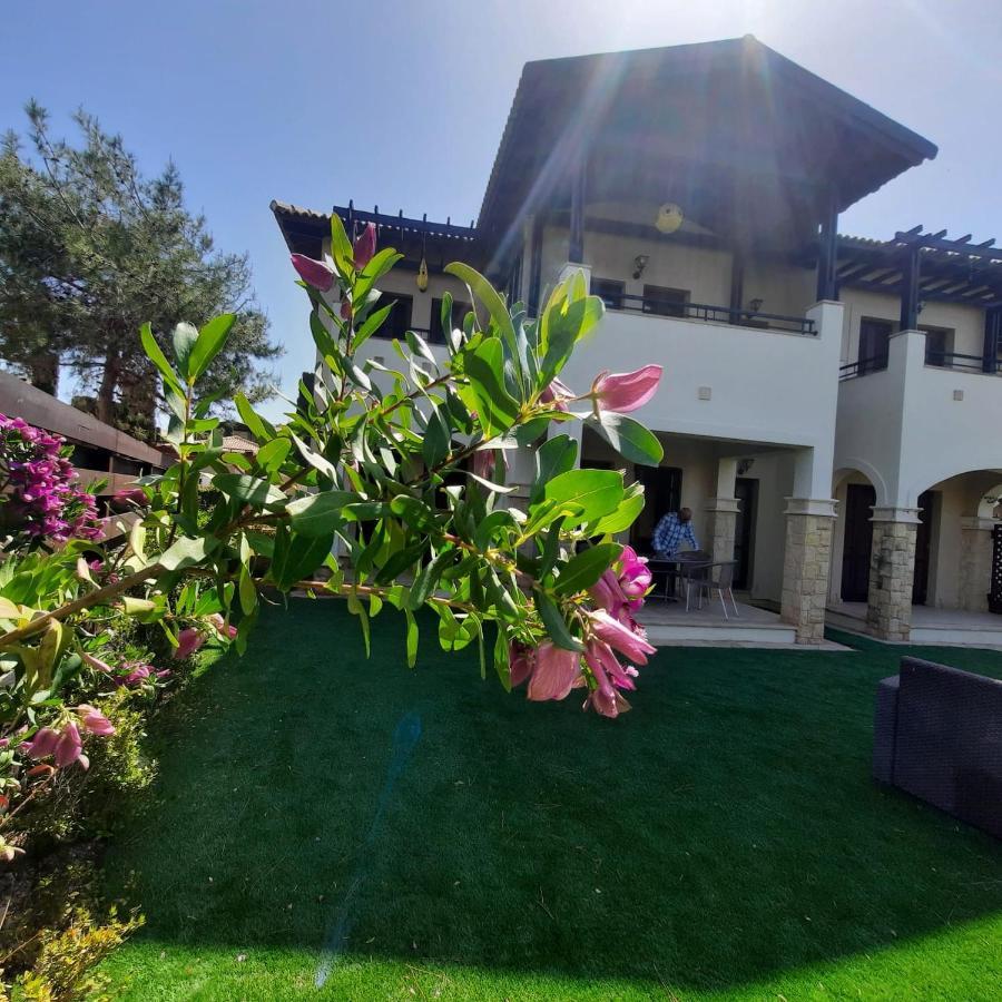 Helios Heights Spirits, Aphrodite Hills Golf Resort Kouklia Esterno foto