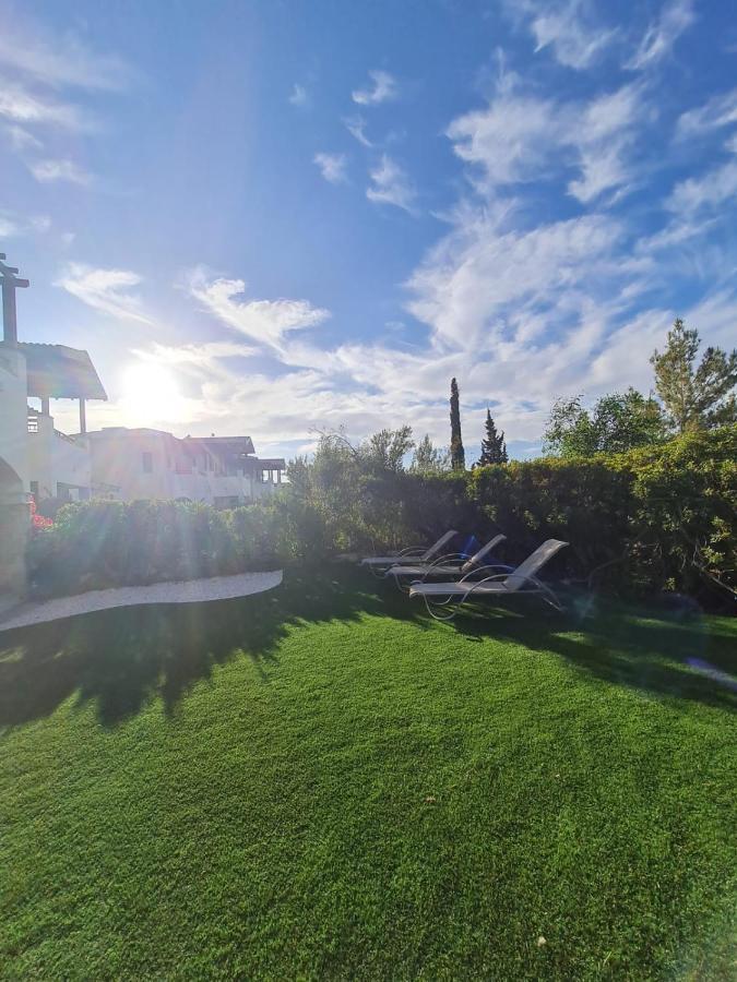 Helios Heights Spirits, Aphrodite Hills Golf Resort Kouklia Esterno foto